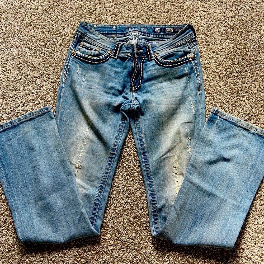 Low rise miss me jeans